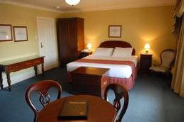 Quality Hotel Bentinck - Lightning Ridge Tourism 2