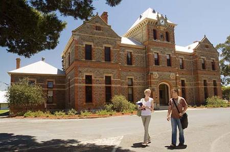Roseworthy SA Lightning Ridge Tourism