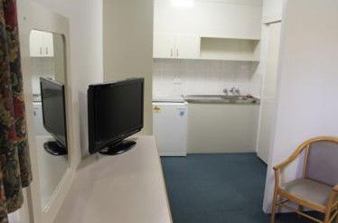 AZA Motel - Lightning Ridge Tourism 2