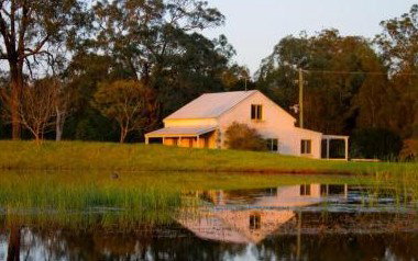 Madigan Vineyard - Lightning Ridge Tourism 0