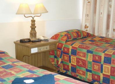 Lithgow Valley Motel - Lightning Ridge Tourism 1