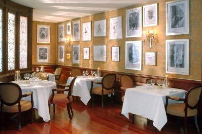 The Observatory Hotel - Lightning Ridge Tourism 0