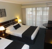 Riverside Hotel South Bank - Lightning Ridge Tourism