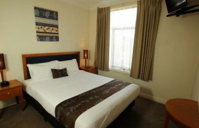 Quest Dandenong - Lightning Ridge Tourism 0