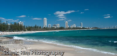 Pacific Regis Beachfront Apartments - Lightning Ridge Tourism 5