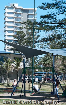 Pacific Regis Beachfront Apartments - Lightning Ridge Tourism 6