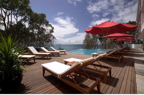 Bannisters - Lightning Ridge Tourism 4