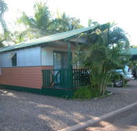 Ivanhoe Village Caravan Resort - Lightning Ridge Tourism