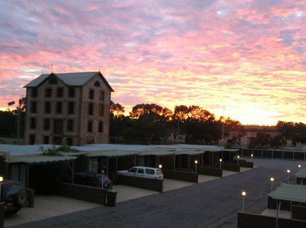  Lightning Ridge Tourism