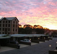 Old Mill Motel Dongara - Lightning Ridge Tourism