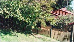 Apple Tree Cottage - Lightning Ridge Tourism 0