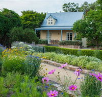 Vineyard Cottages and Cafe - Lightning Ridge Tourism