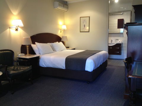 Ballarat Lodge & Convention Centre - Lightning Ridge Tourism 4