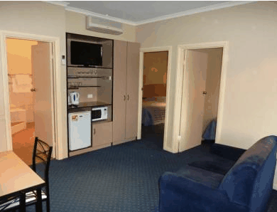 Hahndorf Resort - Lightning Ridge Tourism 3