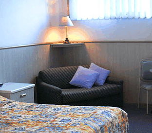 Comfort Inn Anzac Highway - Lightning Ridge Tourism 1
