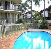Bayview Beach Holiday Apartments - Lightning Ridge Tourism