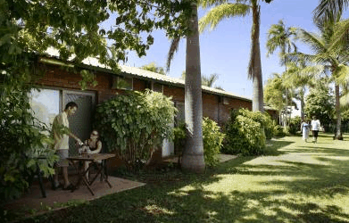 Bayside Holiday Apartments - Lightning Ridge Tourism