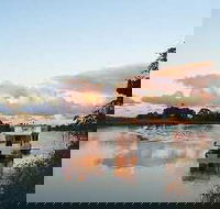 Tweed River Houseboats - Lightning Ridge Tourism