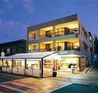 Marine Boutique Beachfront Apartments - Lightning Ridge Tourism