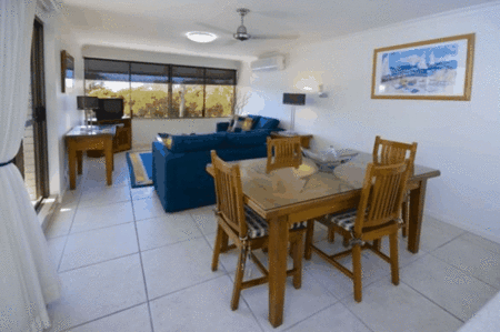 Bellardoo Holiday Apartments - Lightning Ridge Tourism
