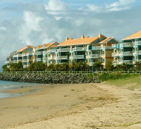 Great Sandy Straits Marina Resort - Lightning Ridge Tourism 1
