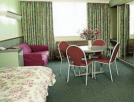 Park Lane-City Court Villas - Lightning Ridge Tourism