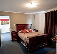 Centrepoint Motor Inn - Lightning Ridge Tourism