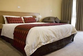 Comfort Inn Campbell - Lightning Ridge Tourism 0