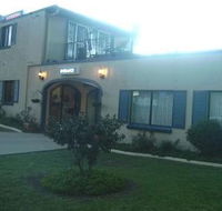 Golden Harvest Motel - Lightning Ridge Tourism