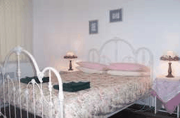 Bicheno Gaol Cottages - Lightning Ridge Tourism