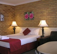 Blue Violet Motor Inn - Lightning Ridge Tourism