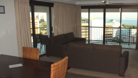 Marrakai Luxury Apartments - Lightning Ridge Tourism 1