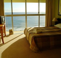 Cashelmara Beachfront Apartments - Lightning Ridge Tourism