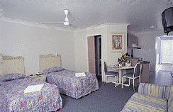 Alexandra Serviced Apartments - Lightning Ridge Tourism 0