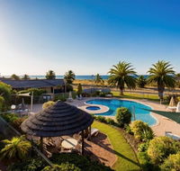 Busselton Beach Resort - Lightning Ridge Tourism
