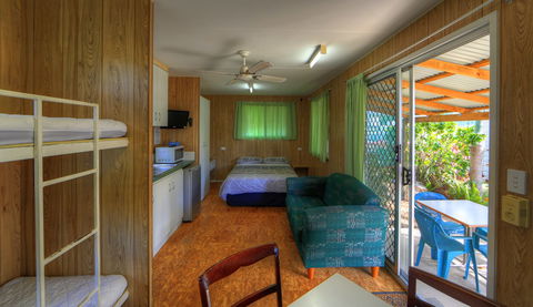 Harbour View Tourist Park - Lightning Ridge Tourism 3
