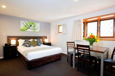Leisure Inn Penny Royal Motel & Apartments - Lightning Ridge Tourism 3