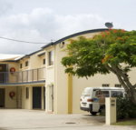 Caloundra Backpackers - Lightning Ridge Tourism