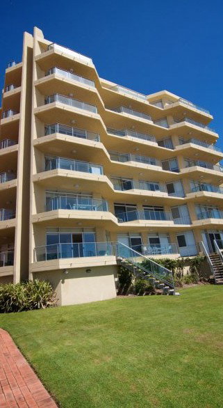 Foreshore Apartments, Mermaid Beach - Lightning Ridge Tourism 1