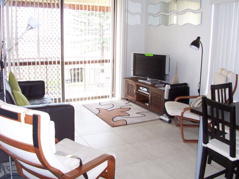 Kirra Vista Holiday Units - Lightning Ridge Tourism 2