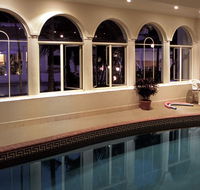 Royal Woods Resort - Lightning Ridge Tourism