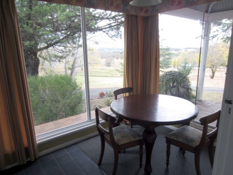 Moore Park Inn - Lightning Ridge Tourism 4