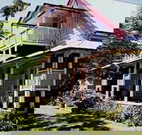 Wynyabbie House - Lightning Ridge Tourism