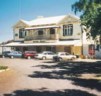 Arno Bay Hotel Motel - Lightning Ridge Tourism