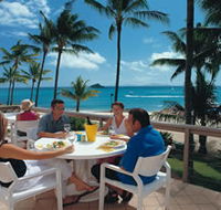 Voyages Brampton Island - Lightning Ridge Tourism