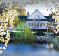 Lakehouse Beechworth - Lightning Ridge Tourism