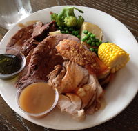 The Ranch Hotel - Lightning Ridge Tourism