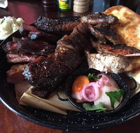 Hotel Harry - Lightning Ridge Tourism