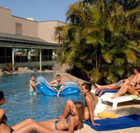 Executive Inn Newcastle - Lightning Ridge Tourism