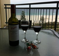 Worldmark Kirra Beach - Lightning Ridge Tourism